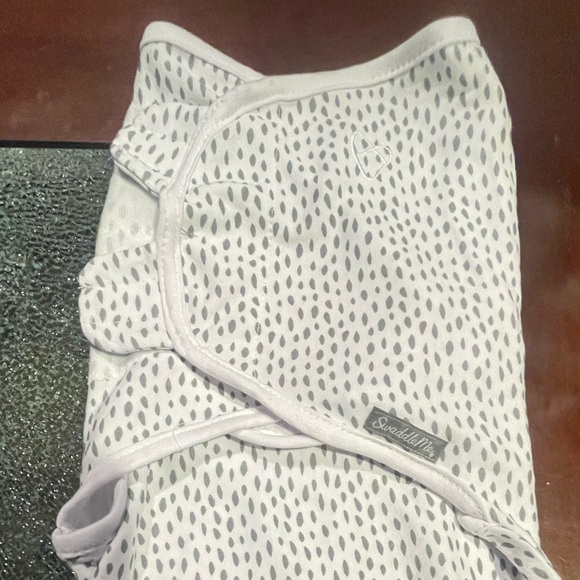 Swaddle Me Baby SleepSack Dot Gray 100%Cotton, Size SM-MD 0~3 Month & 7~14 Lbs - Picture 2 of 16